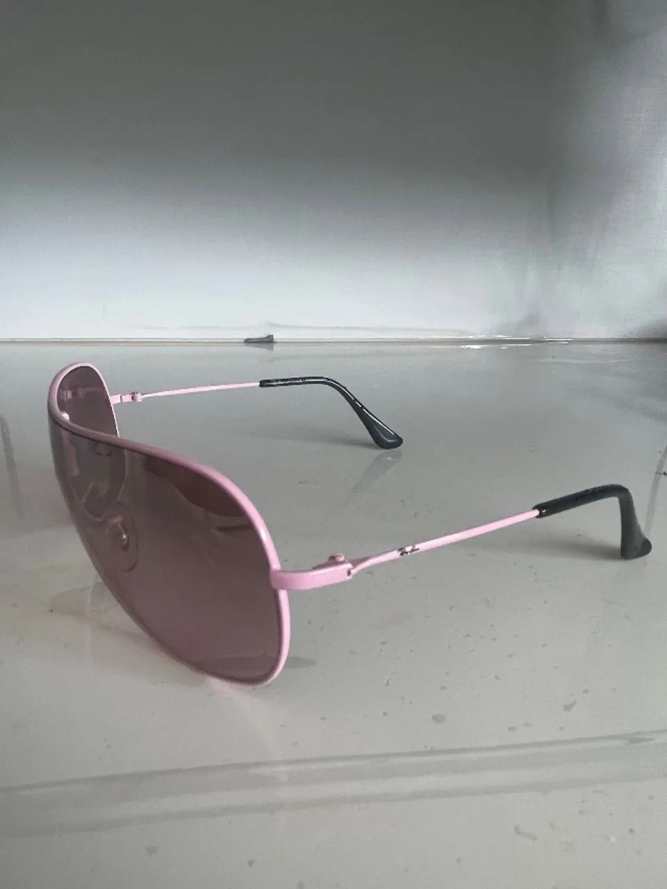 Oculos de sol rayban rosa - Foto 3