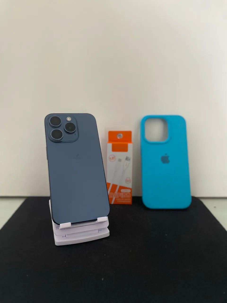 iPhone 15 Pro  - Foto 4