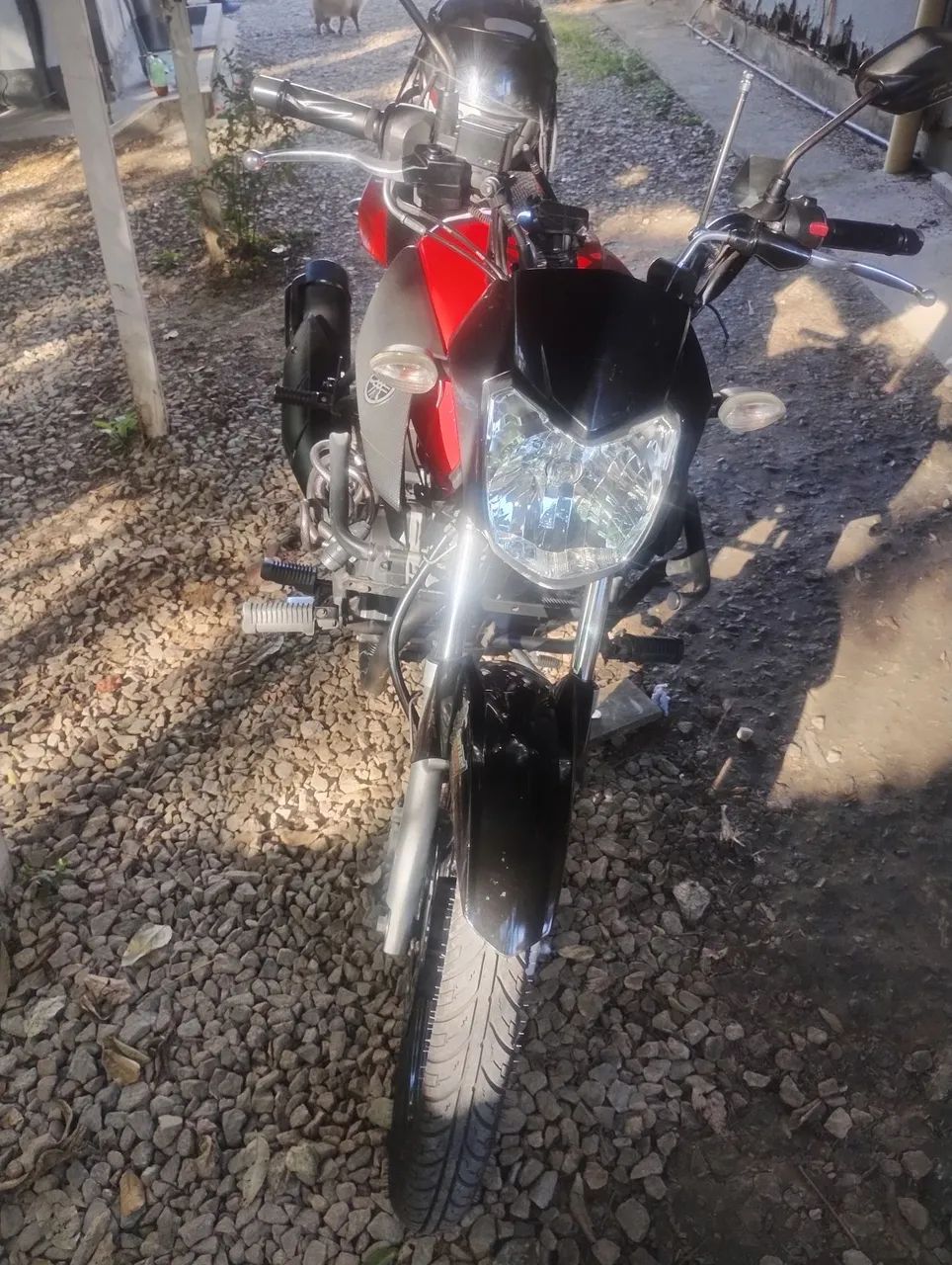 Factor sem nada pra fazer 