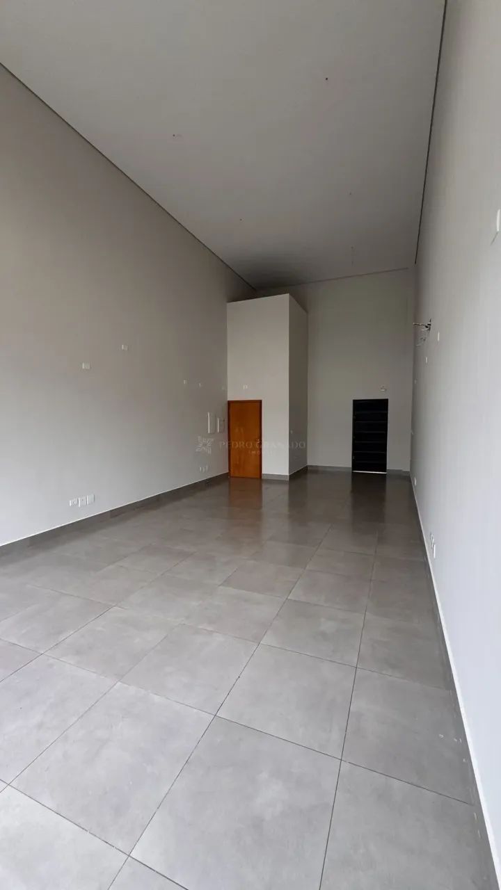 Sala comercial na Avenida Lucilio de Held, Jardim Alvorada. - Foto 4