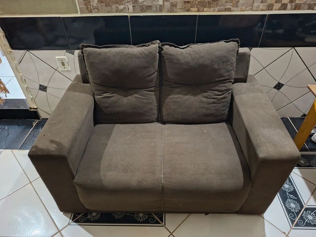 Sofa65570217162114120