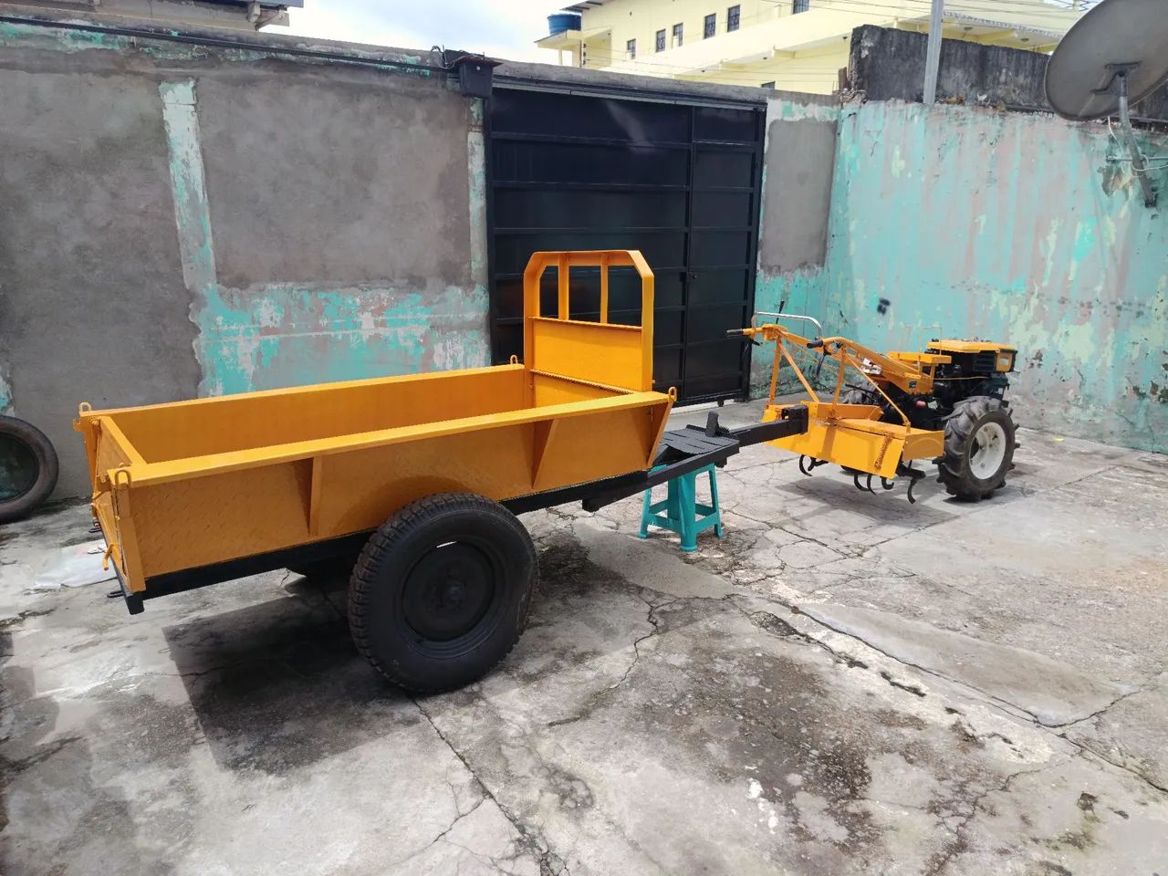 Microtrator 13hp a Diesel com Carreta  - Foto 5