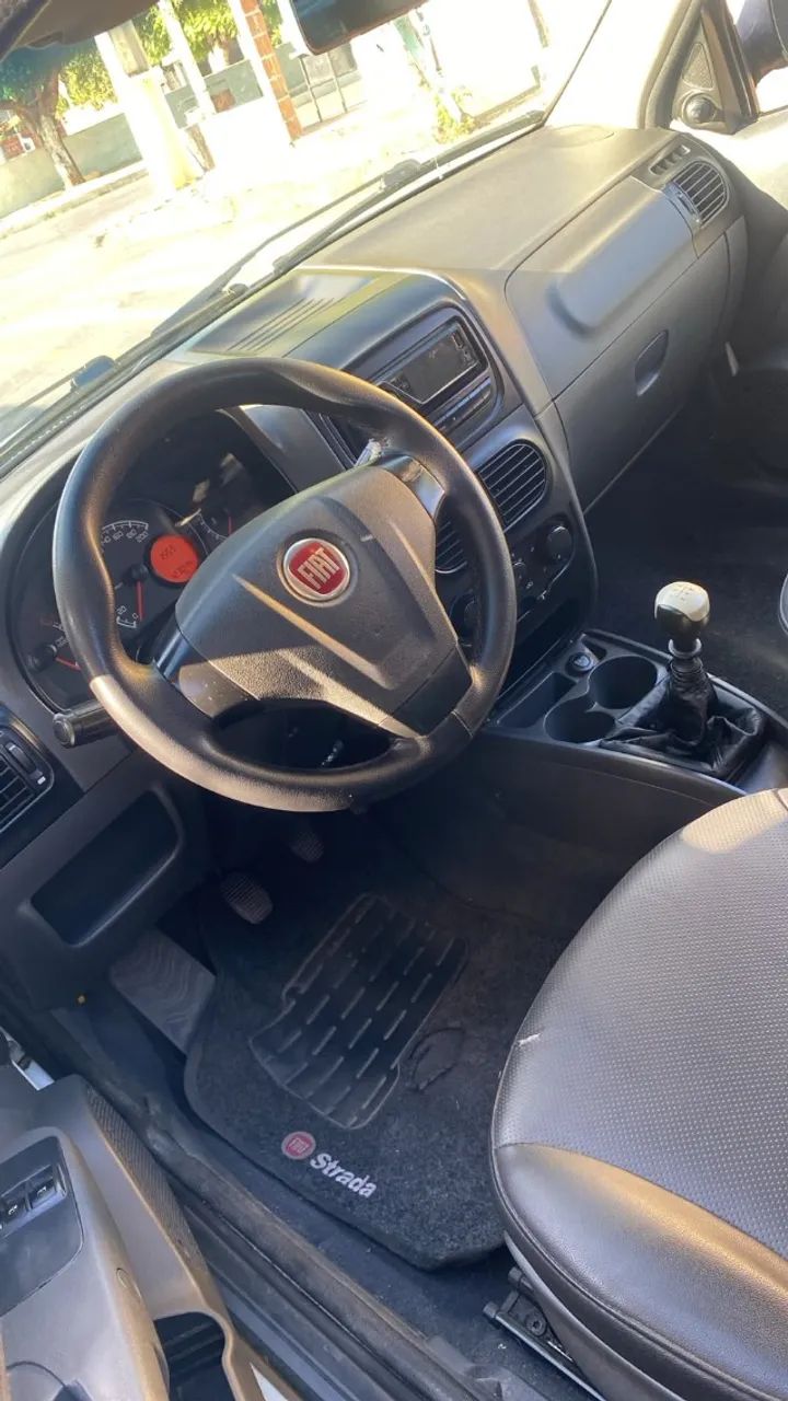 Fiat Strada Working 1.4 MPI Fire Flex 8V CD 2013 - Foto 5