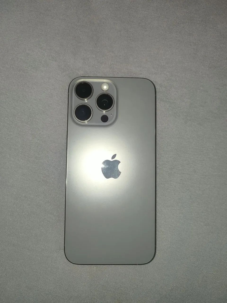 Vendo ou troco IPhone 15 Pro Max 256gb