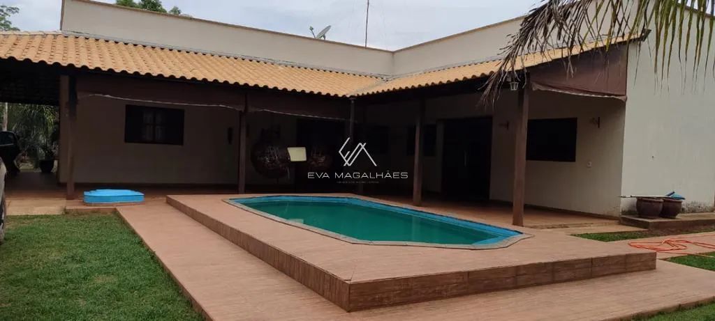 Chácara à venda em Cezarina, Setor Central, com 3 quartos, com 48400 m² - Foto 2