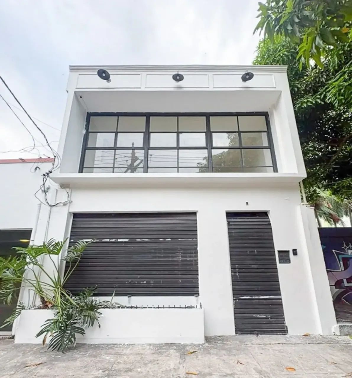 ALUGO AMPLO IMÓVEL COMERCIAL COM 370M²  - BAIRRO CAMPINA - Foto 2