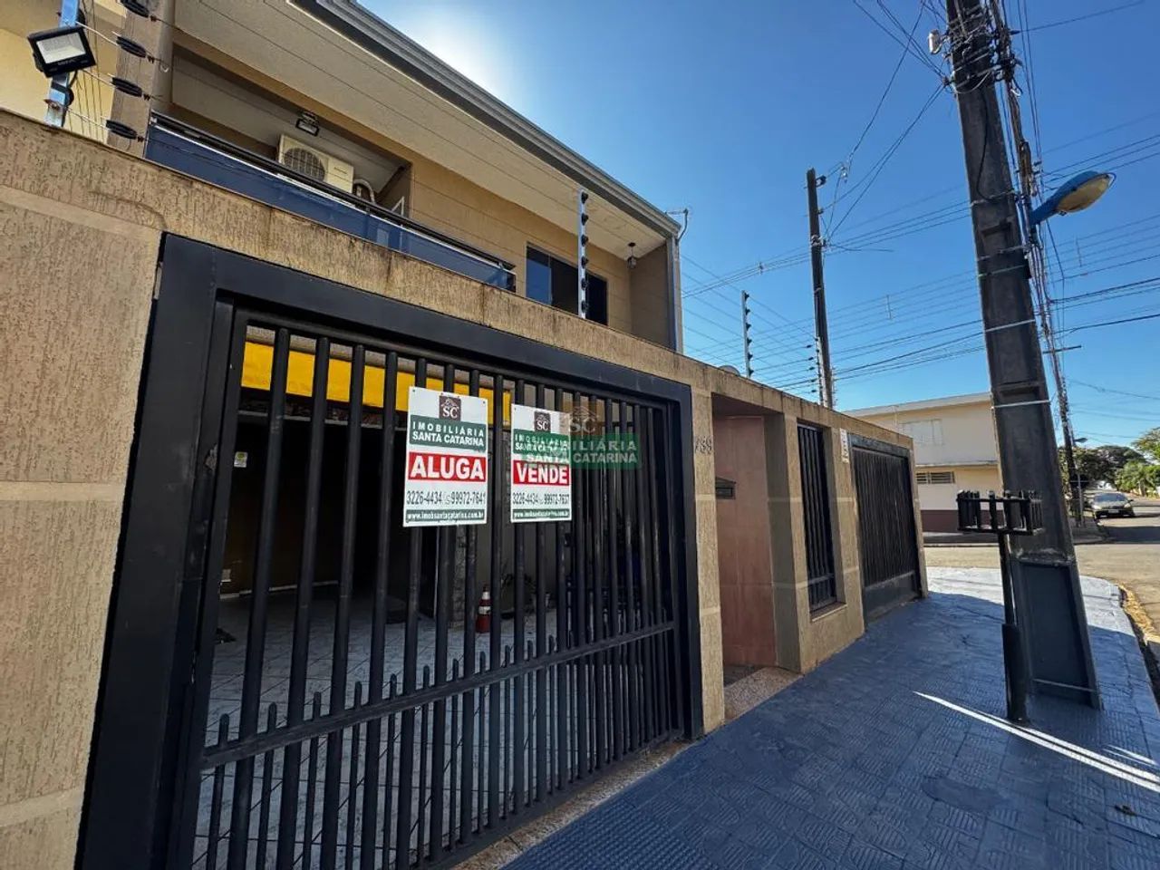 Sobrado à venda em Maringá, Jardim Liberdade, com 3 quartos, com 158 m² - Foto 2
