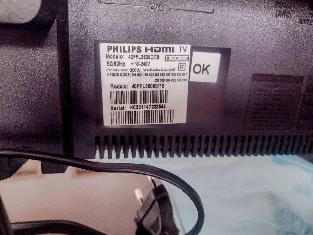 TV Philips 40 polegadas modelo 40PFL3808D/78 com controle remoto - Foto 3