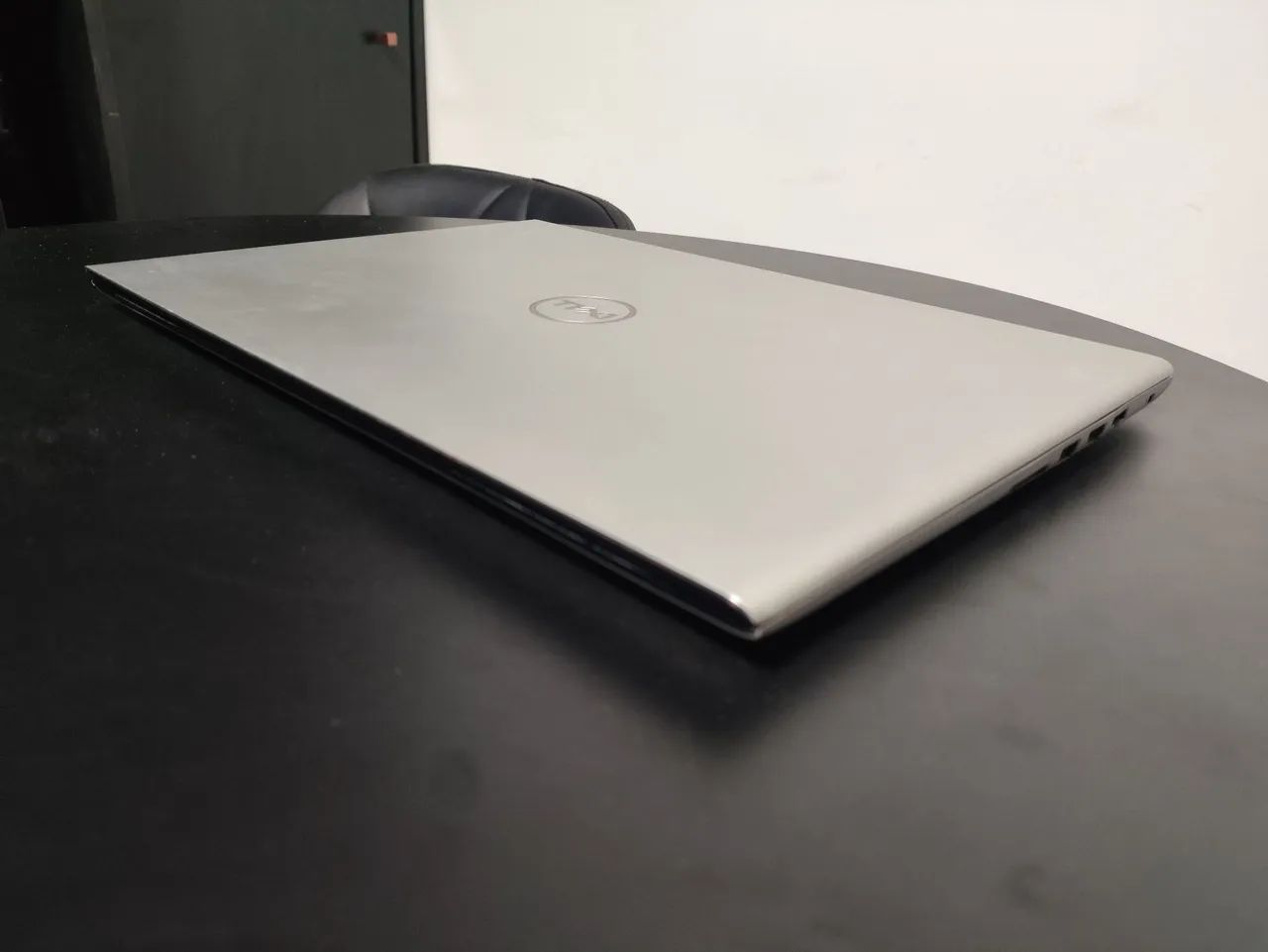 Notebook Dell gamer alumínio placa de vídeo dedicada Core i5 USB C thunderbolt