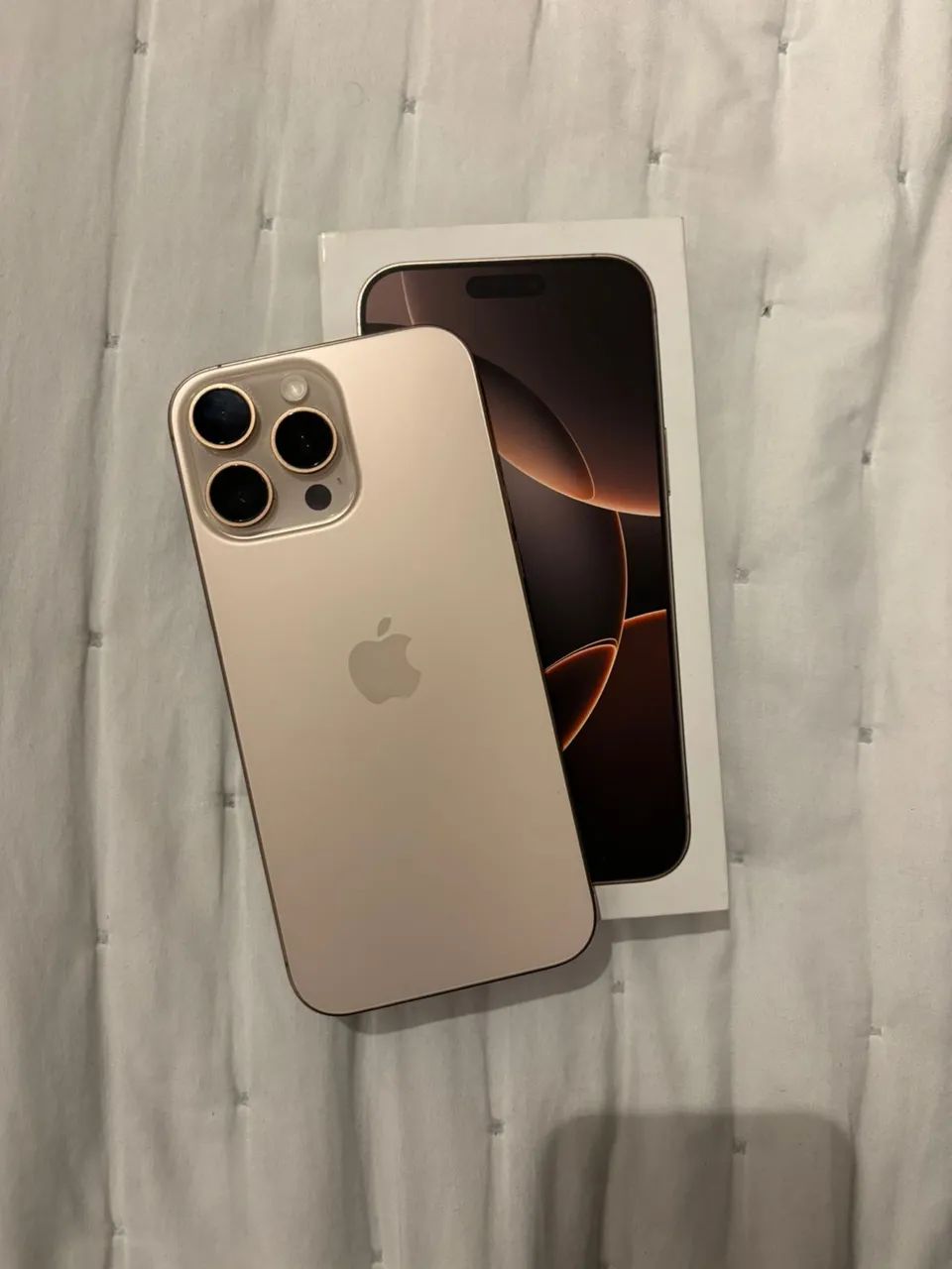 iPhone 16 Pro Max - 256GB(Gold) - Celulares e Smartphones - Ponta