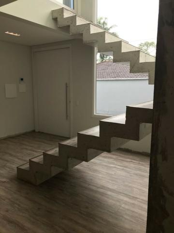 Linda casa 3 suites bairro Gloria em Joinville - Foto 5