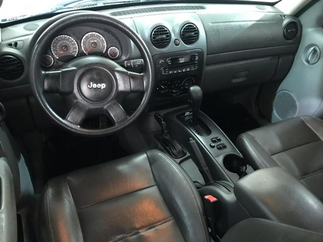 Jeep Cherokee Sport - Foto 6