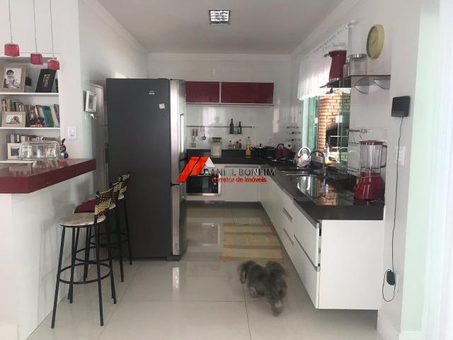 Casa de luxo no bairro Esperança com 03 suítes, área gourmet top - Foto 3