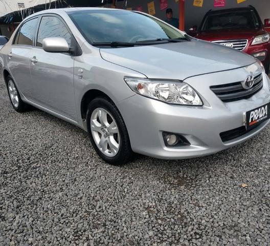Toyota Corolla GLI 1.8 Automatico 2010 - Foto 2
