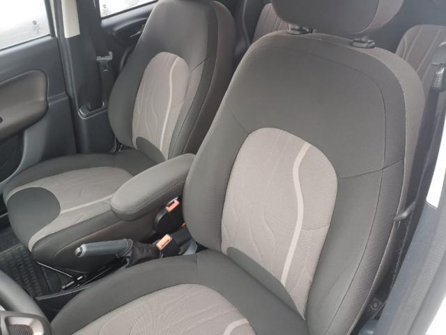 Fiat Uno EVO WAY 1.3 4P - Foto 9