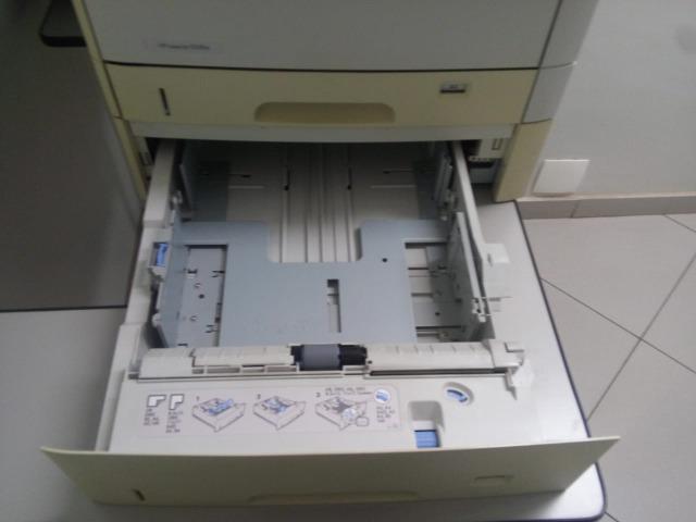 Impressora HP LaserJet 5200tn - Foto 3