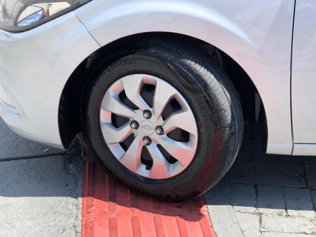 ONIX HATCH Joy 1.0 8V Flex 5p Mec. - Foto 7