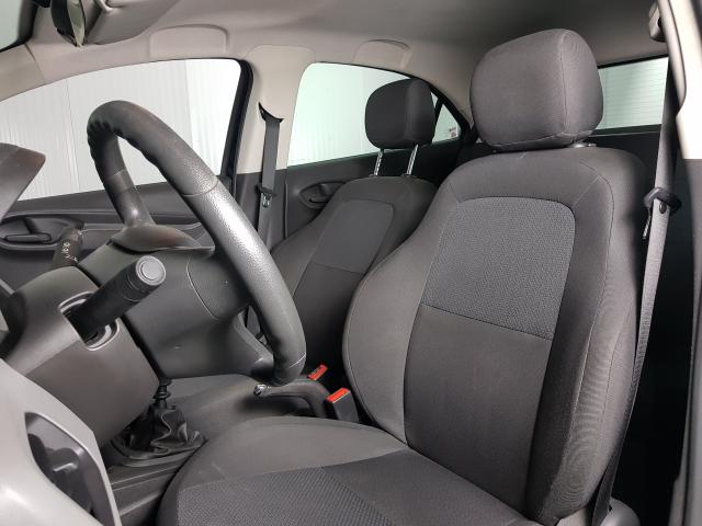 Chevrolet ONIX HATCH Joy 1.0 8V Flex 5p Mec. - Preto - 2017 - Foto 9