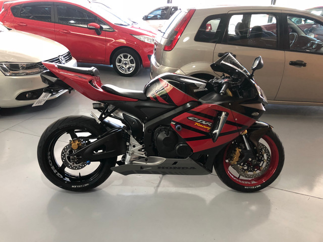 Honda CBR 600 RR 28 mil km - Foto 2