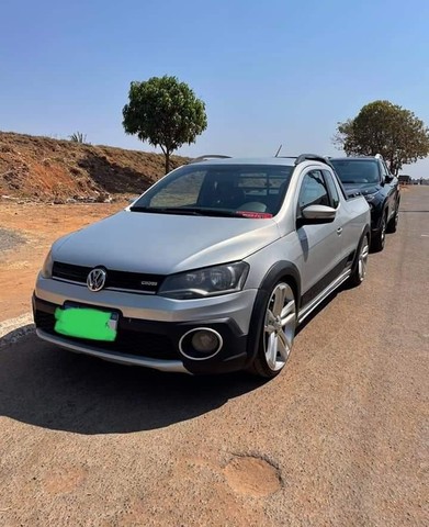 VOLKSWAGEN SALEIRO 2015
