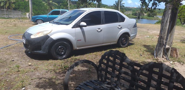 VENDO FIESTA 1.6 FLEX