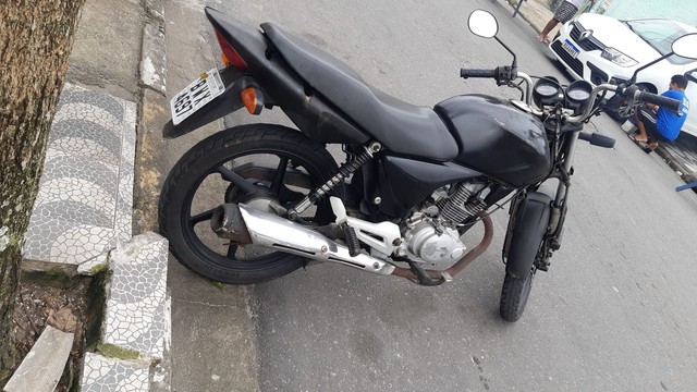 TITAN 150