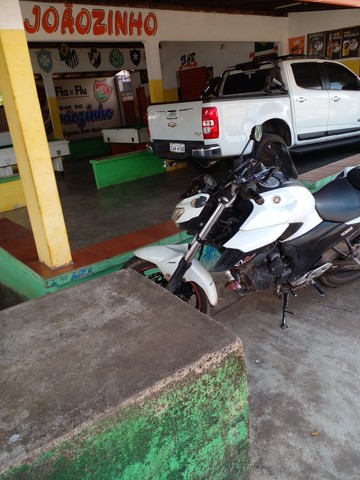 VENDO OU TROCO POR MOTO MAIS VOLTA PARA MIM