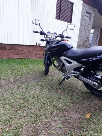 VENDO TWISTER INTEIRA