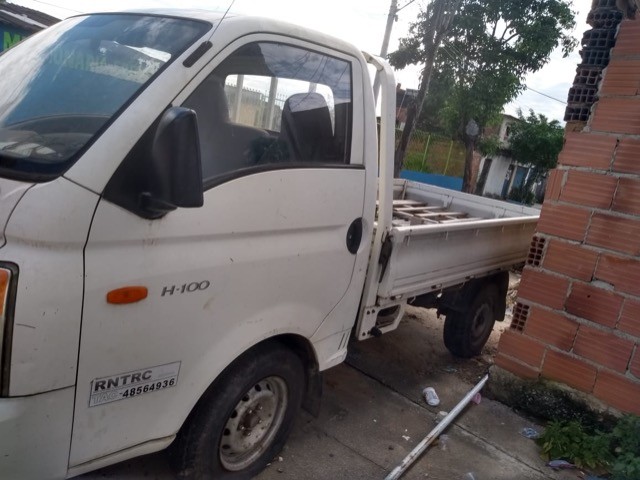 CAMINHÃO HYUNDAI