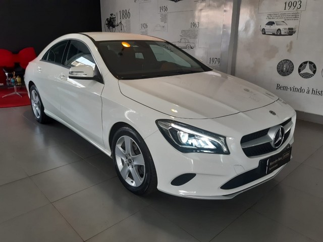 MERCEDES CLA 180 4P