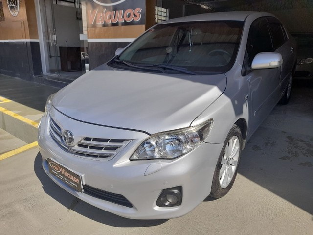 TOYOTA COROLLA ALTIS 2.0 AUTOMÁTICO PRATA 2012
