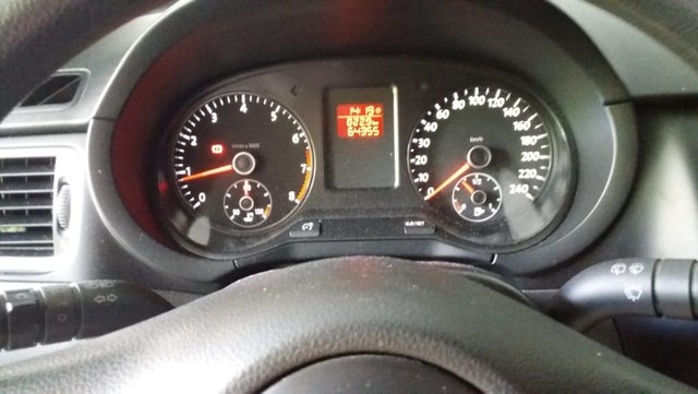 FOX TREND 1.6 2013 64.000 KM
