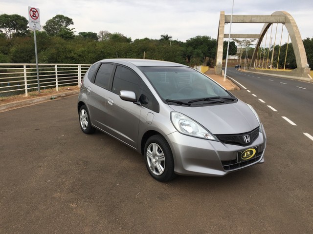 HONDA FIT DX 1.4 COMPLETO MANUAL