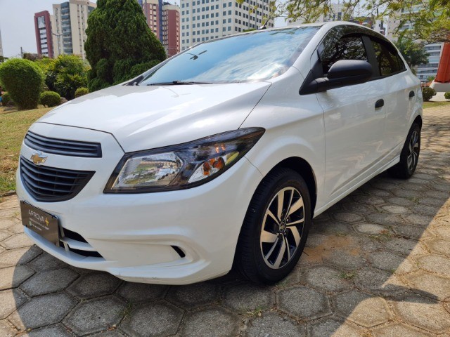 ONIX JOY 1.0 2019 !! BAIXO KM