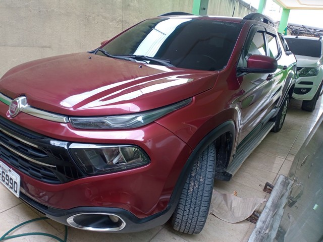 VENDO OU TROCA POR CARRO DE MENOR VALOR.