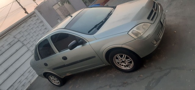 CORSA JOY 2006