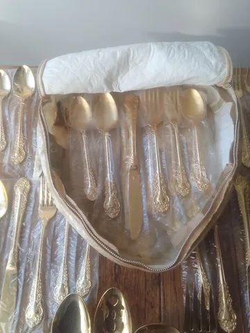 Faqueiro Continental Stainless dourado 70 peças  - Foto 3