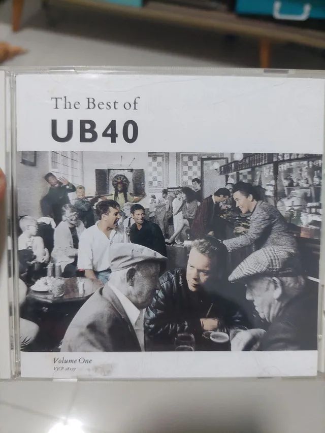 CD UB 40