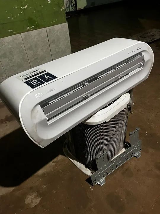 Central 2 meses de uso - Ótimo Preço - Foto 3