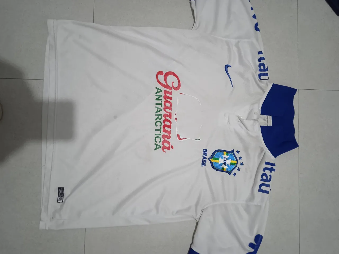 Camisa do Brasil branca