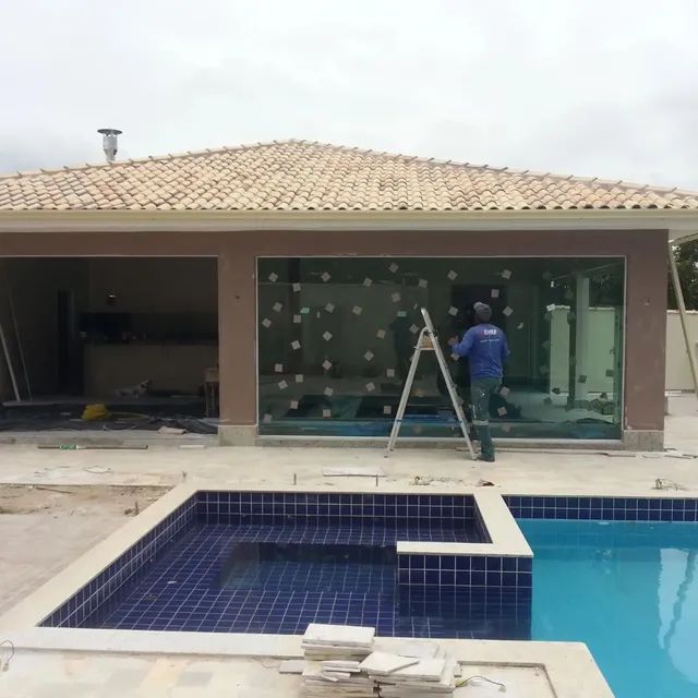 Guarda corpo em alumínio e vídro sob medida a partir de $650.00 o m² - Foto 5