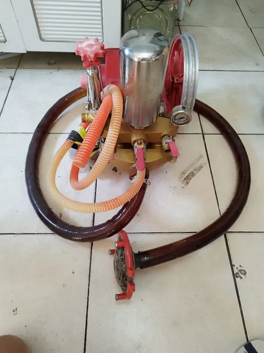 Bomba Agrícola Pulverizadora Lava Carro 80-120l Por Minuto - Foto 4