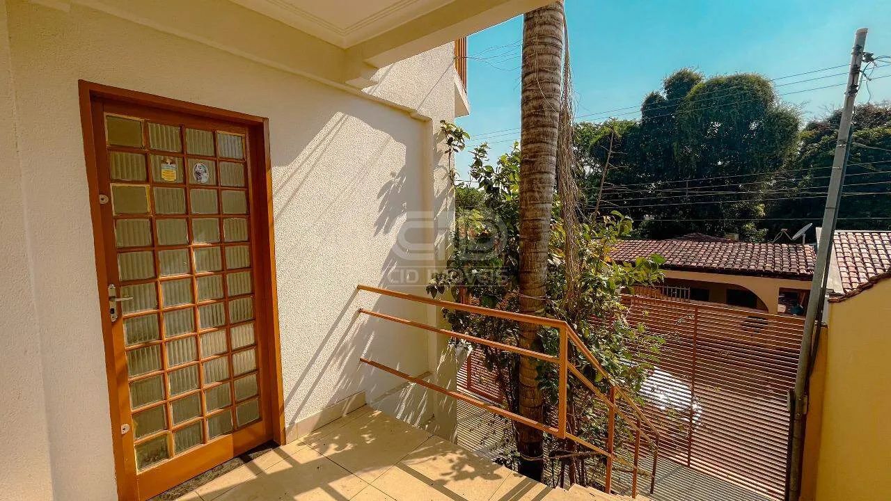 Sobrado á Venda no bairro Areão - Foto 2