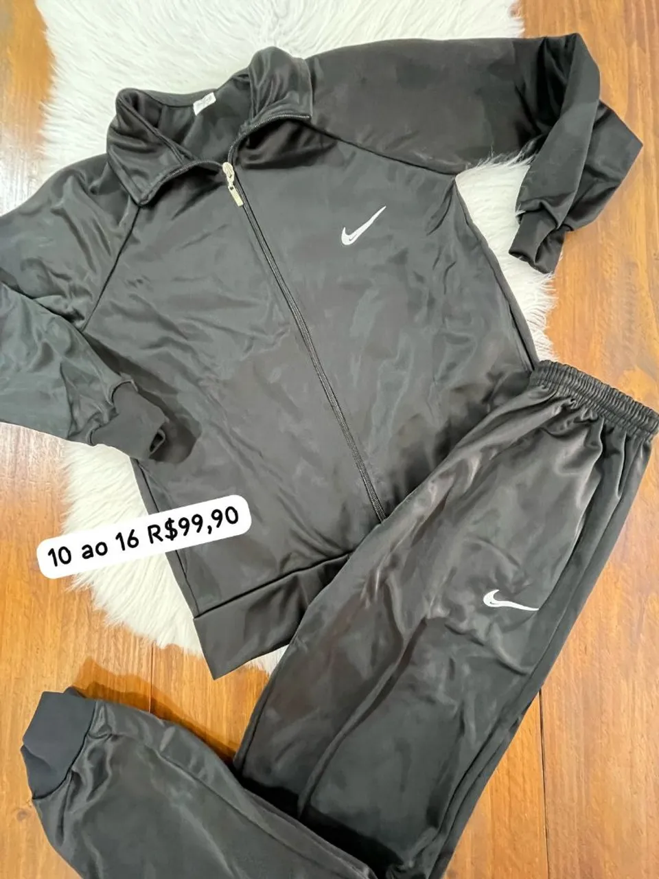 Agasalho Nike Preto - Tamanhos 10 a 16
