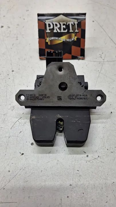 Fechadura Tampa Traseira Volvo V40 T4 2.0 2018 / 2019 