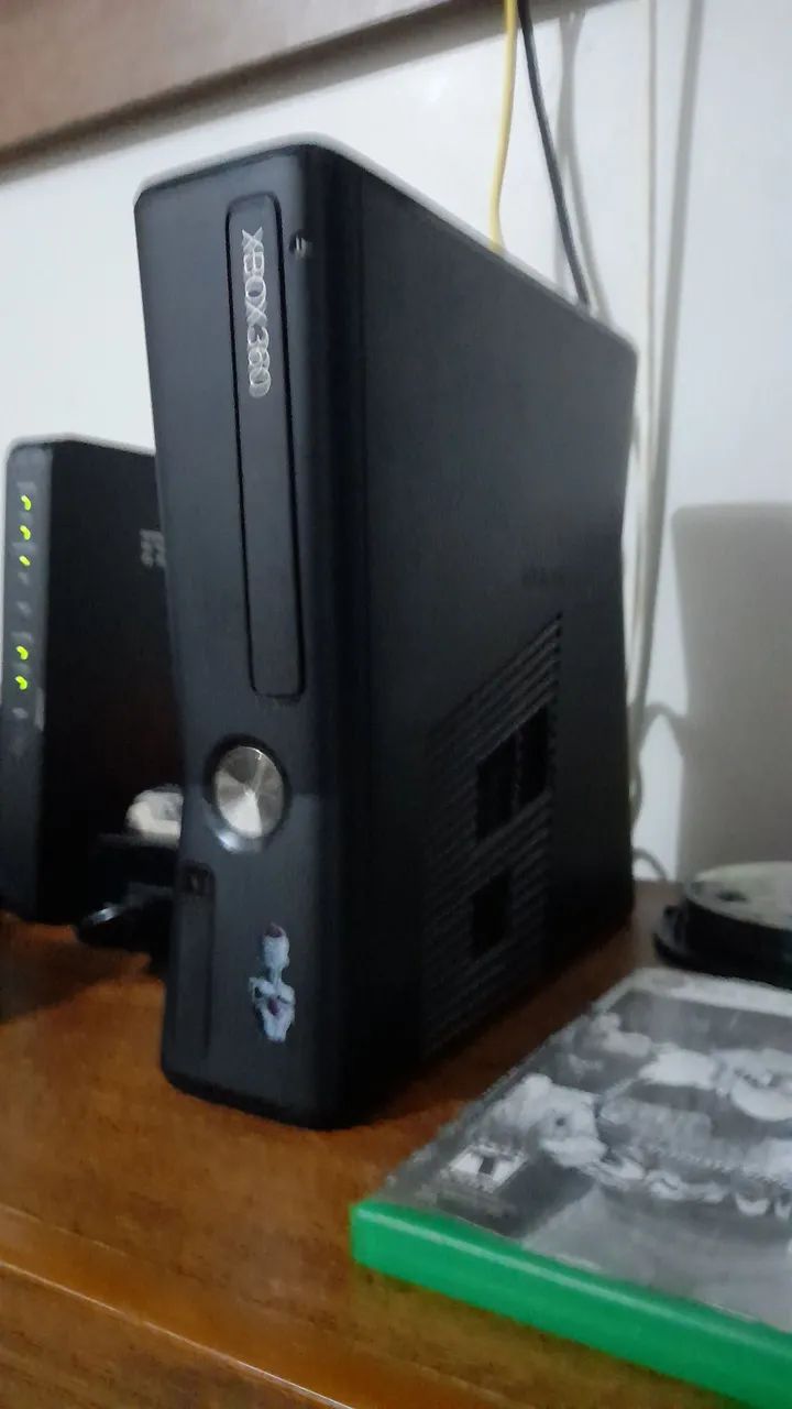 Xbox 360 Slim - Funcionando perfeitamente - Foto 3