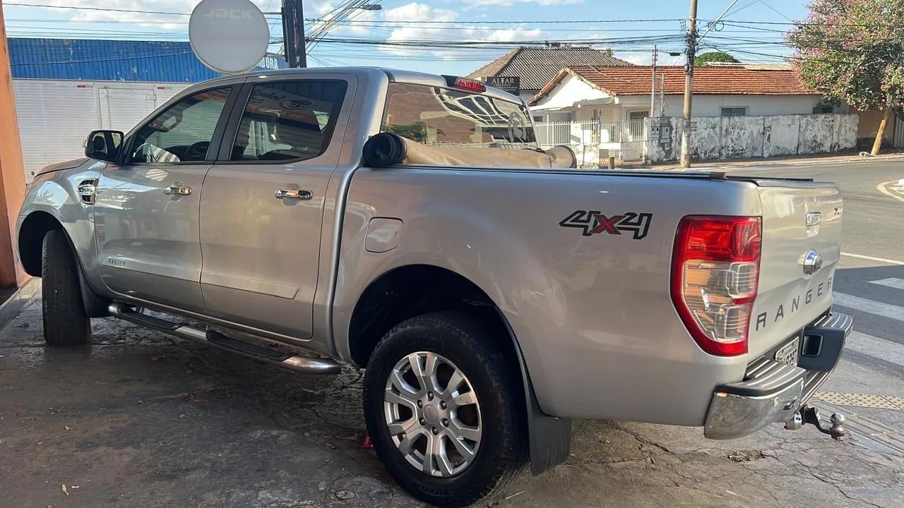Ford Ranger XLT 3.2 único dono 18/19 - Foto 2