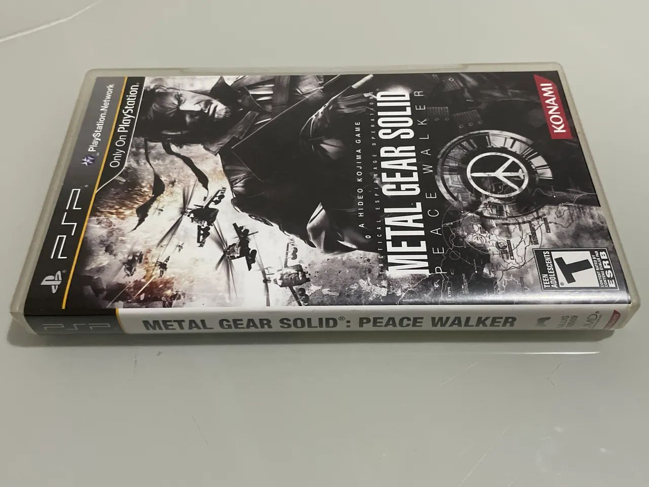 Metal Gear Solid - Peace Walker - Sony PSP - Jogos de Vídeo Game