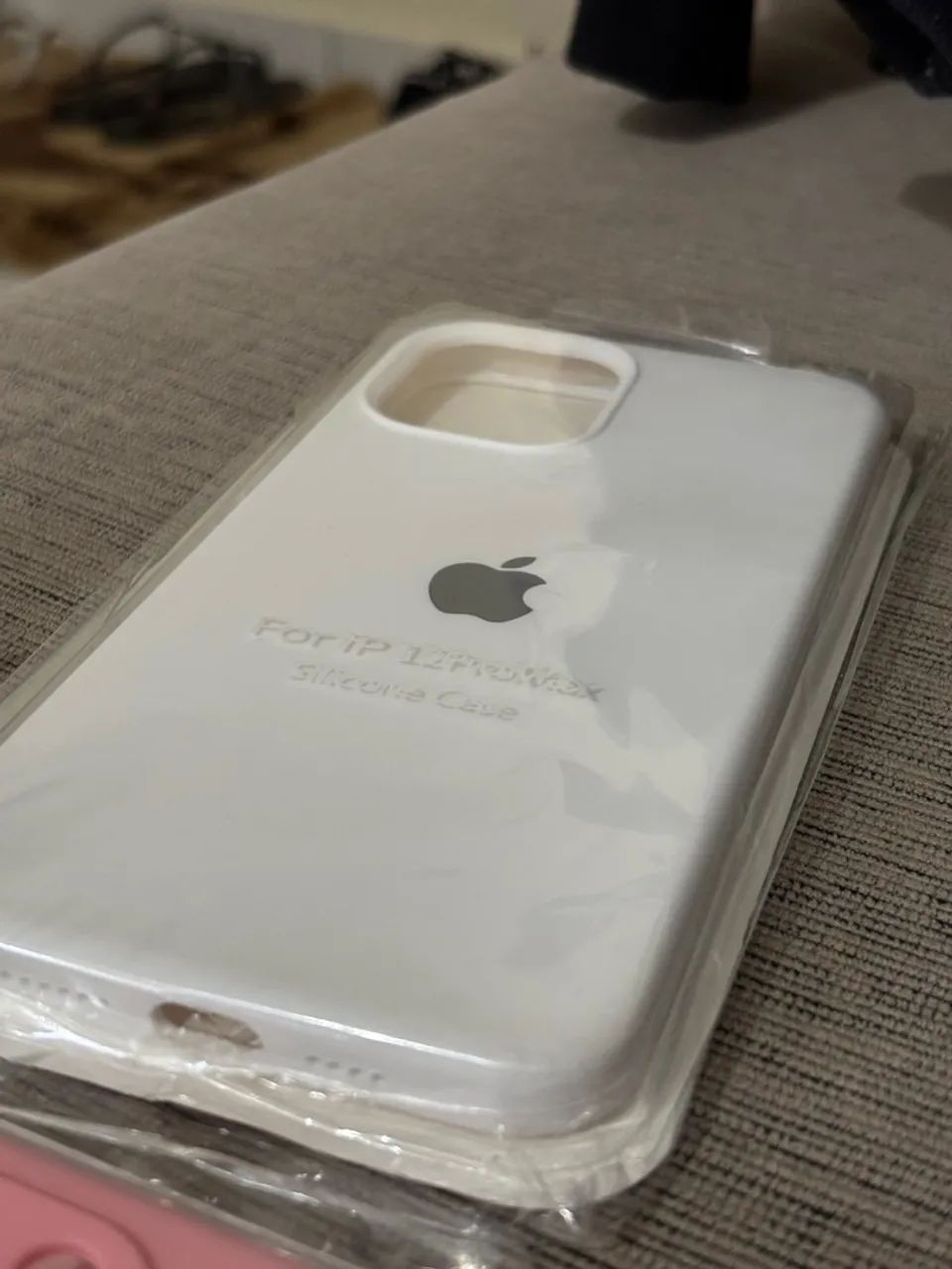 Capas para iPhone 12 Pro Max - Silicone e Película de Vidro - Foto 4