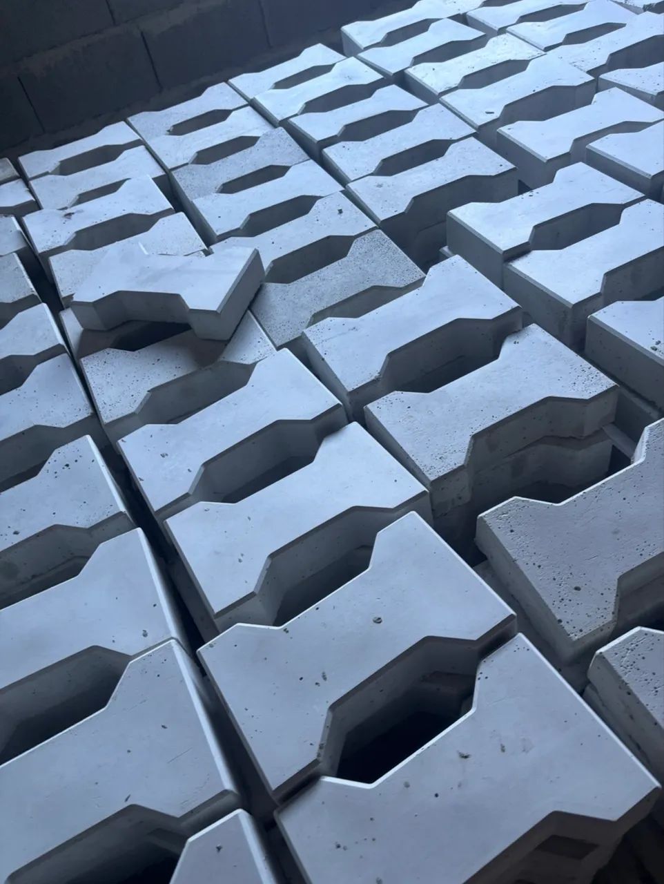 Bone-shaped Paving Block